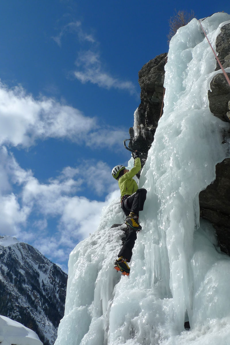 Ice Fall Climbing courses, Chamonix and Cogne